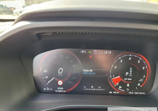 Volvo XC 40 cena 139777 przebieg: 51000, rok produkcji 2020 z Żabno małe 379
